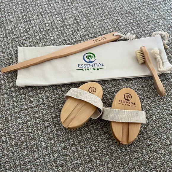 Essential Living - 3-Piece Dry Brushing Spa Kit - NWT - Picture 1 of 9